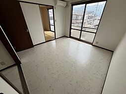 バリュージュ東野 2階2DKのリビング/ダイニング