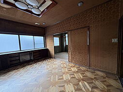 中須ビル 2階6DKのリビング/ダイニング