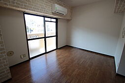 プラティーク川島 2階1Kのリビング/ダイニング