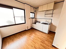 ヴィラ天神 201 2階2DKのリビング/ダイニング