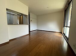 グランバリエ己斐　A棟 1階3LDKのリビング/ダイニング