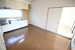 パールハイツ 3階3DKのリビング/ダイニング