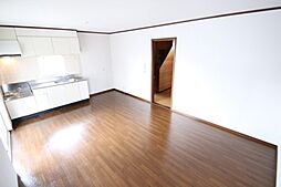 中通メゾネット 1階3LDKのリビング/ダイニング