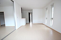 ファミール玉木 2階2LDKのリビング/ダイニング