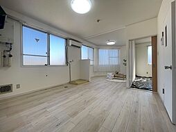 サンライズビル 5階1LDKのリビング/ダイニング