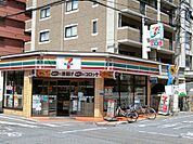 コンビニ「セブンイレブン広島幟町東店まで282ｍ」