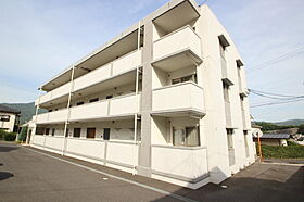 ミニヨンフルールAWA  ｜ 広島県広島市安佐南区八木4丁目（賃貸マンション2LDK・2階・57.60㎡） その1