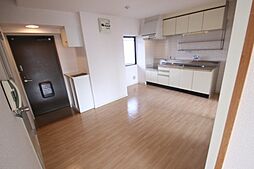 ロイヤル上祇園 3階2DKのリビング/ダイニング