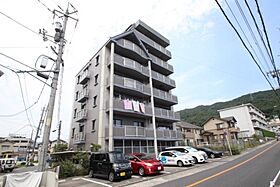 広島県広島市東区戸坂山根1丁目（賃貸マンション2LDK・2階・63.00㎡） その1