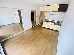 ルクソール安芸 3階3DKのリビング/ダイニング