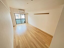 コンフォール下原 2階1Kのリビング/ダイニング