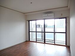 ユーリブ海老園 3階1DKのリビング/ダイニング