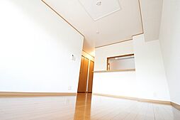 フォレストサイド7番館 1階1LDKのリビング/ダイニング