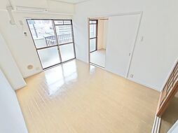 アイレスト牛田早稲田 4階3DKのリビング/ダイニング