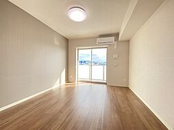 メセナ寺家 5階1LDKのリビング/ダイニング