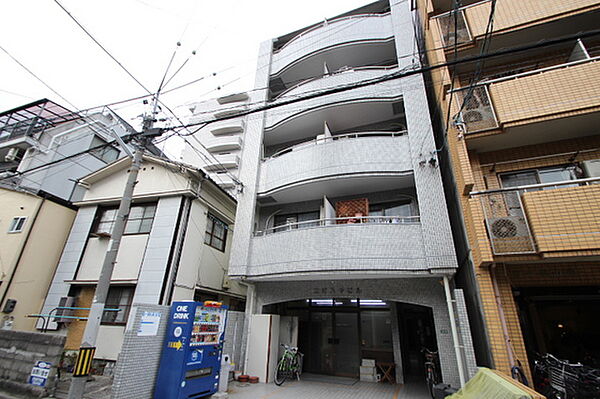 広島県広島市中区昭和町(賃貸マンション2K・4階・28.25㎡)の写真 その1