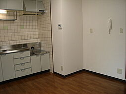 ロイヤルタムラさくら館 1階3DKのリビング/ダイニング