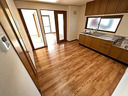 ファミール中筋Ａ 2階3DKのリビング/ダイニング