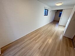 フラーリッシュ　ｄｅｕｘ 1階1LDKのリビング/ダイニング