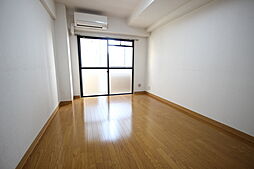 カルティエ城北通り 6階1Kのリビング/ダイニング