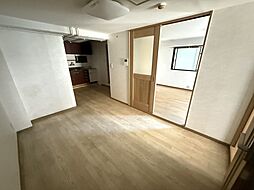 サンコーポラス 1階1LDKのリビング/ダイニング