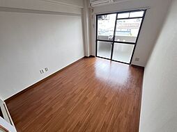 ビレッジ中央 4階1Kのリビング/ダイニング