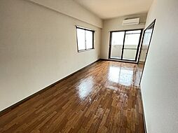 アトラス大町 5階2LDKのリビング/ダイニング