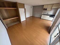 第一八木コーポ 1階2LDKのリビング/ダイニング