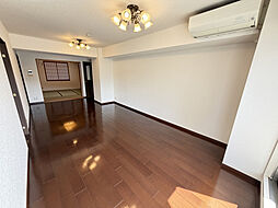 Acityタワーズイースト 11階3LDKのリビング/ダイニング