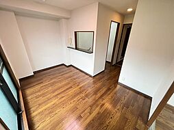 グランドール清水 4階3LDKのリビング/ダイニング