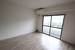 ドゥエリングビル 4階1Kのリビング/ダイニング