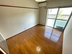 センチュリー21オバラ 1階1Kのリビング/ダイニング