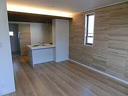 サリアンコート川田 1階1LDKのリビング/ダイニング