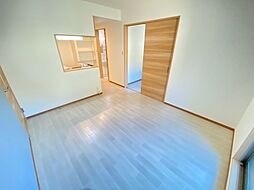 ＬＵＱＲＡＳ可部Ａ 3階1LDKのリビング/ダイニング