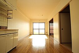 コーポサンシャイン 4階3LDKのリビング/ダイニング