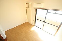 ライブオークサカモト 3階1DKのリビング/ダイニング