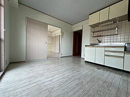 シャトー・ナカムラ 5階3DKのリビング/ダイニング