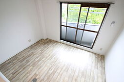 里見ビル 4階ワンルームのリビング/ダイニング