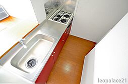 レオパレスアネックス弐番館 1階2DKのリビング/ダイニング