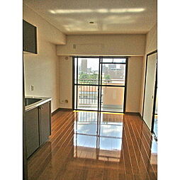 ユーアイビル 306 5階3DKのリビング/ダイニング