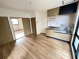 グリーンパレス大町Ｂ棟 1階3DKのリビング/ダイニング