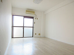 アコード横川 5階ワンルームのリビング/ダイニング