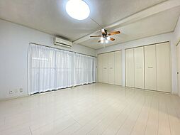 山根ビル 2階1DKのリビング/ダイニング