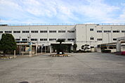 中学校「広島市立吉島中学校まで1131ｍ」