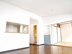 メゾンマルシン 2階3LDKのリビング/ダイニング