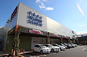 ドラックストア「メディコ21広島店まで73ｍ」