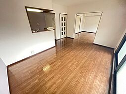 グランデ西原 2階2LDKのリビング/ダイニング