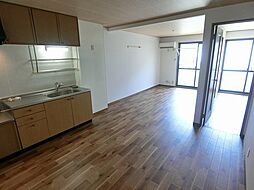 セジュール安東 1階2LDKのリビング/ダイニング