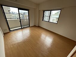 パレス西広島 4階1Kのリビング/ダイニング