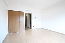 プーテゥジュール4番館 3階1DKのリビング/ダイニング